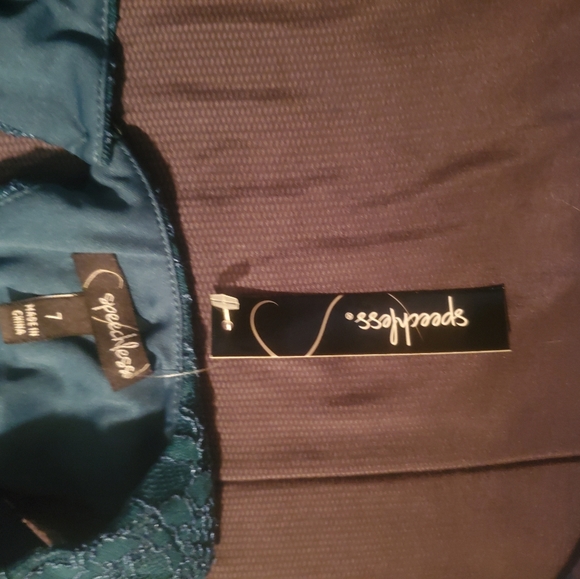 Speechless dress size 7 - Picture 3 of 3